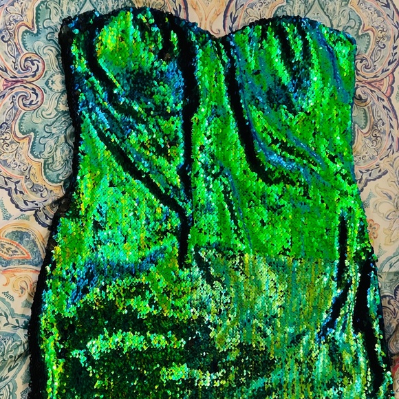 As U Wish Sequin Dress, Size Medium - Picture 3 of 4